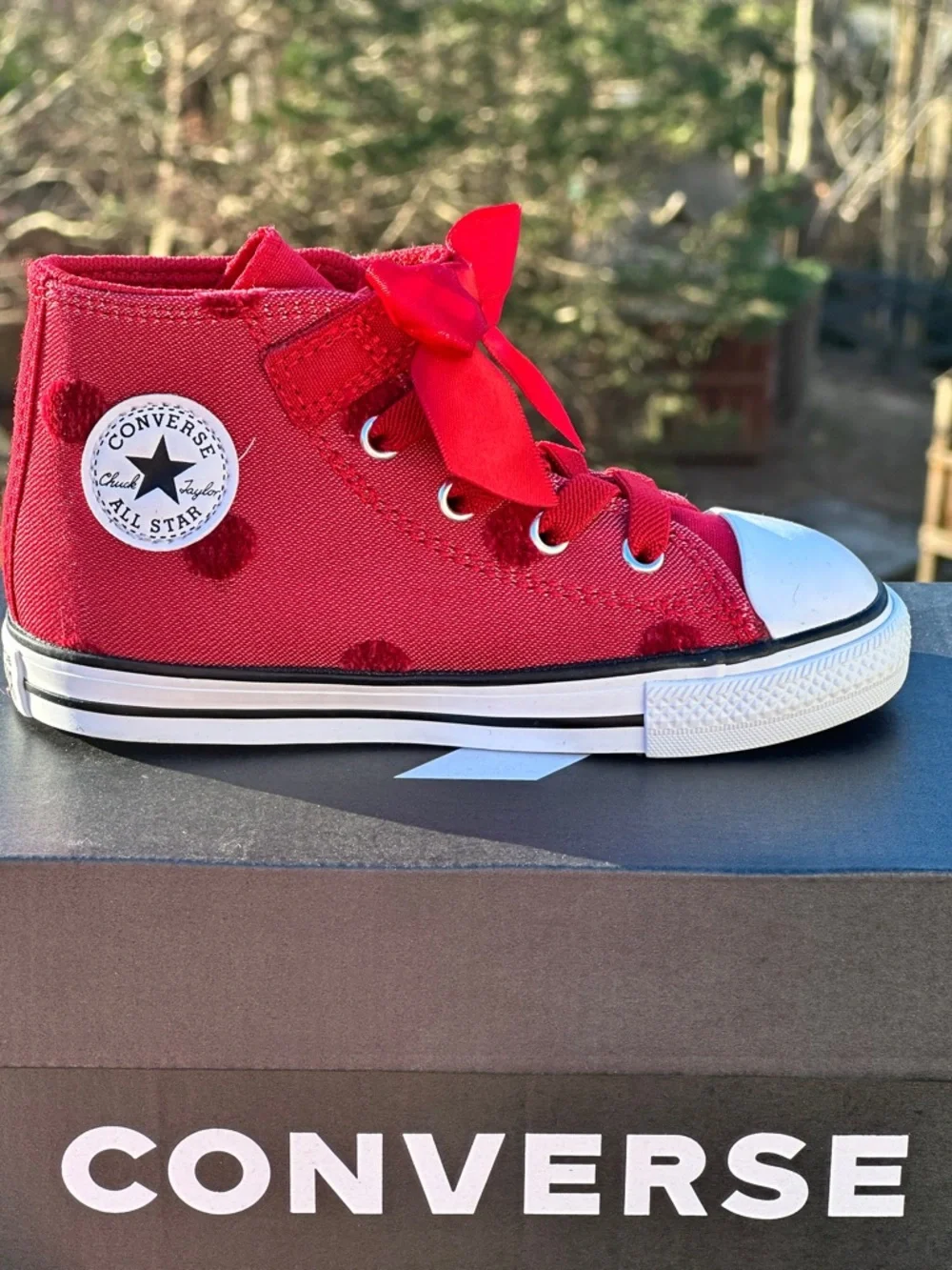 Converse little girls